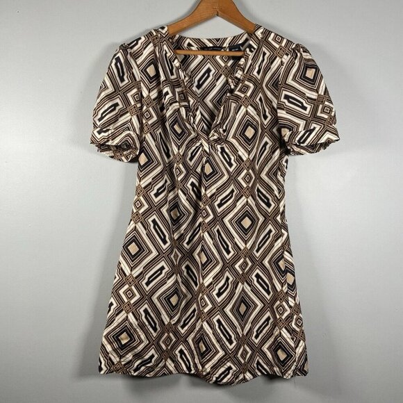 Geometric Print Dress Short Sleeve V Neck Brown Black White Mini Retro Preppy - Picture 1 of 9